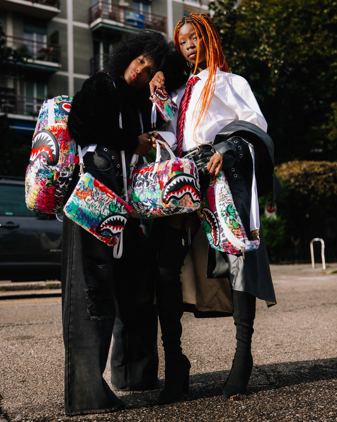 LE MONDE DES GRAFFITIS MINI DUFFLE - Image 10