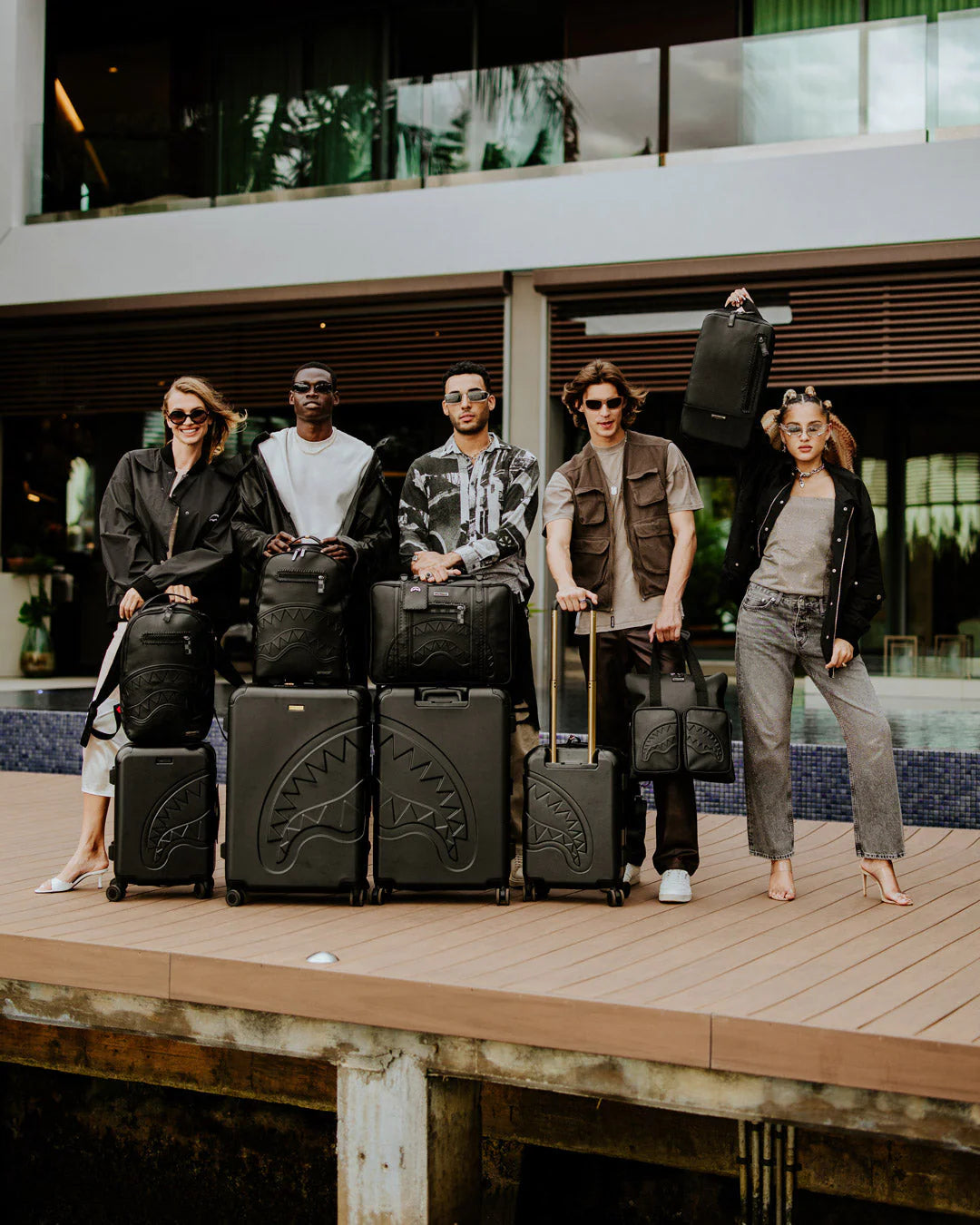 REALITY CHECK SHARKITECTURE CARRY-ON JETBLACK LUGGAGE (GOLD HARDWARE) - Image 24
