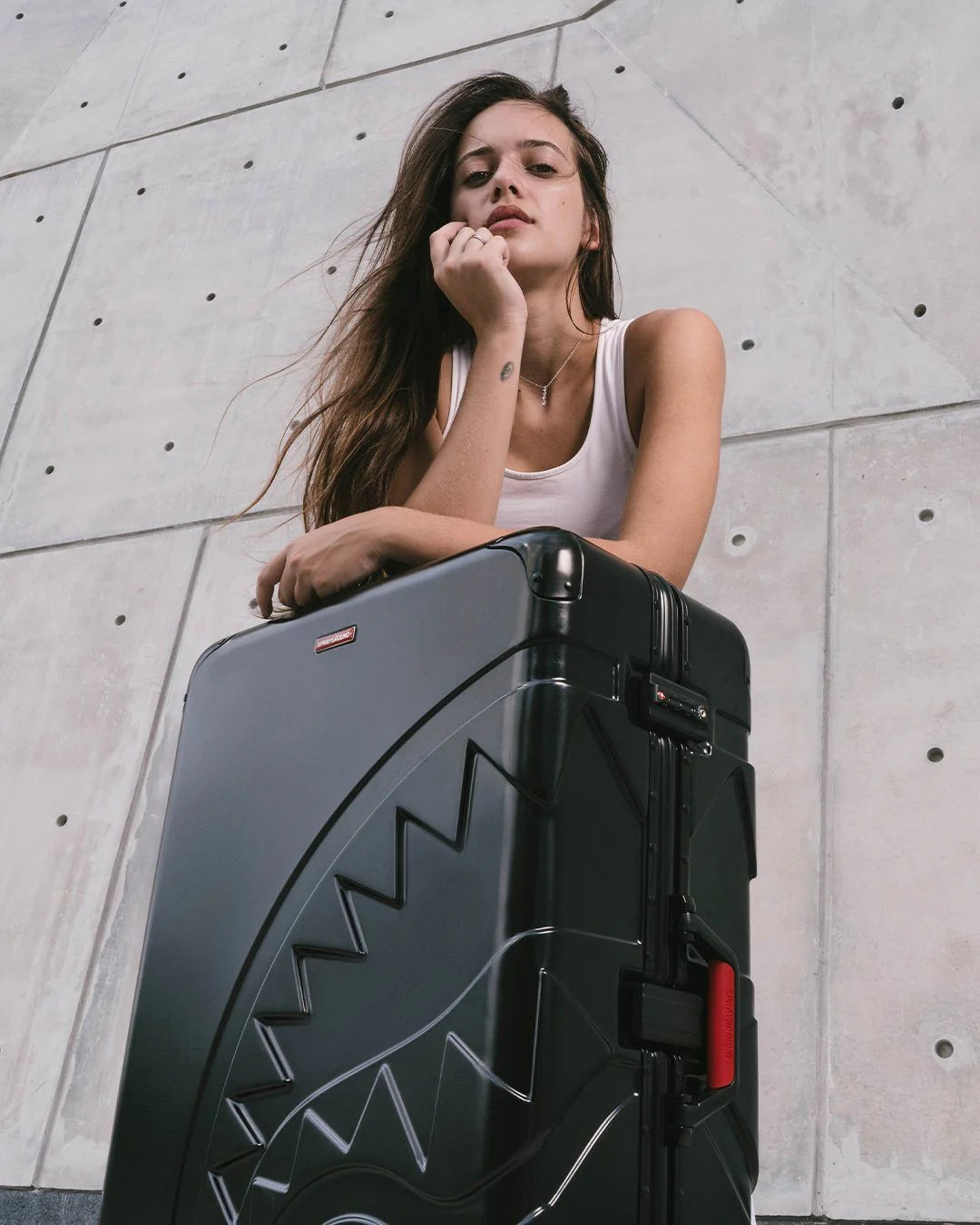 SHARKITECTURE MOLDED 2 PC LUGGAGE SET - Image 4