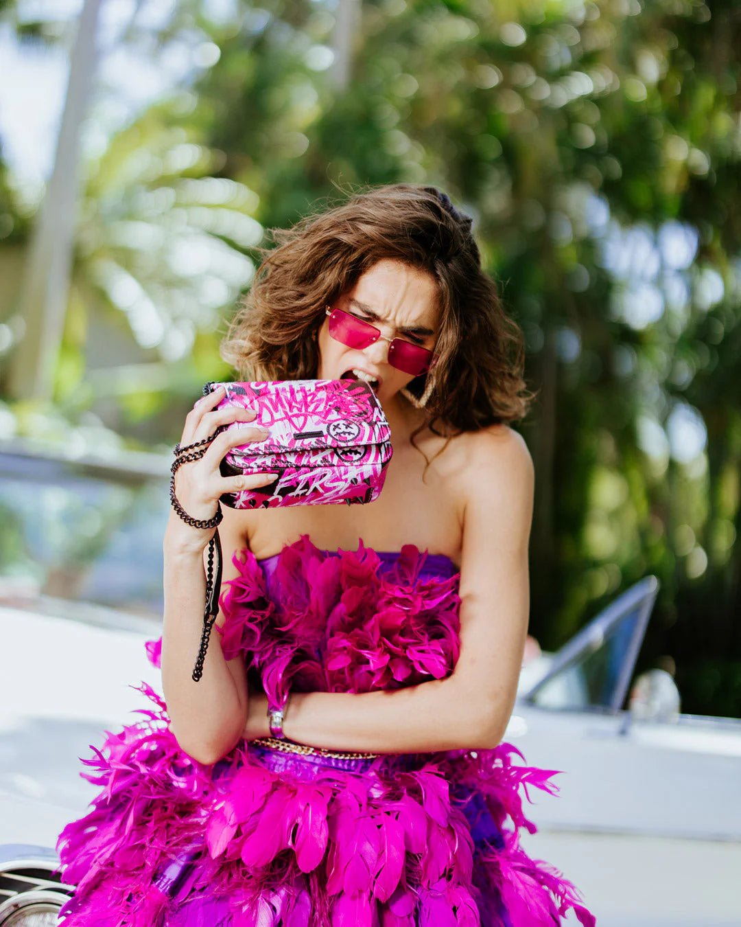 AFTERGLOW SKYGLOW SHARK HANDBAG - Image 2