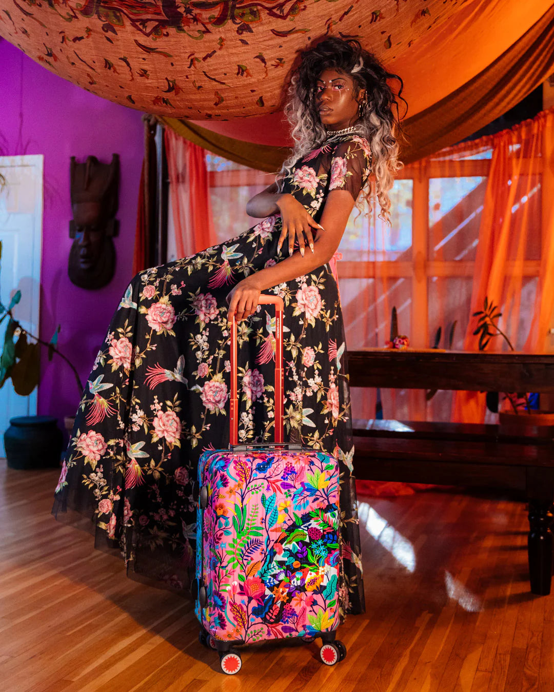 AVANT GARDEN SHARKNAUTICS HARDSHELL CARRY-ON LUGGAGE - Image 7
