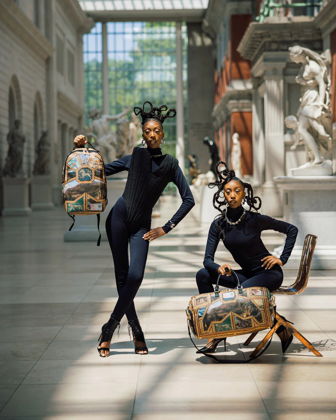 THE MET MASTERPIECES BACKPACK - Image 3