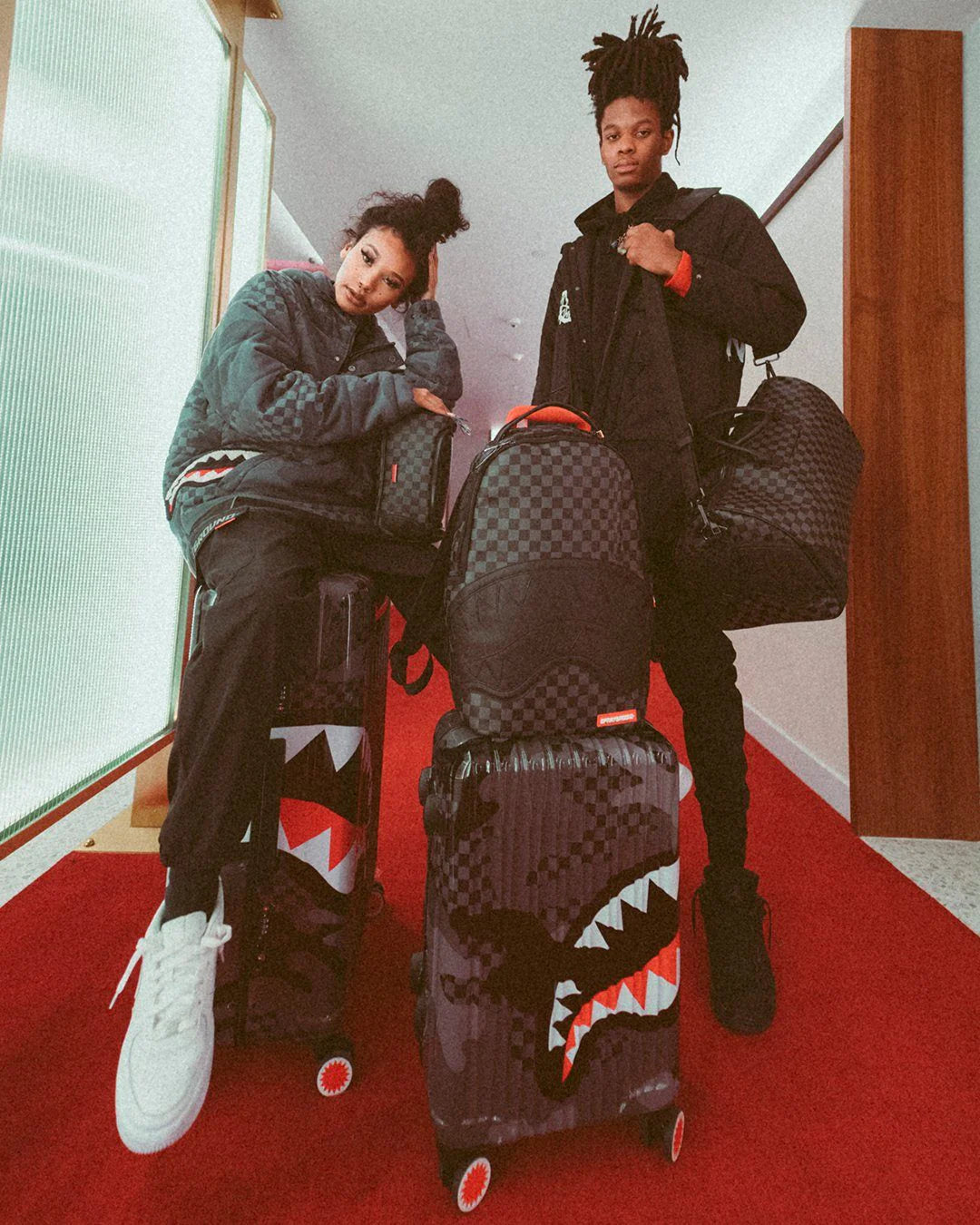 3AM SHARKNAUTICS 2 PC LUGGAGE SET - Image 33