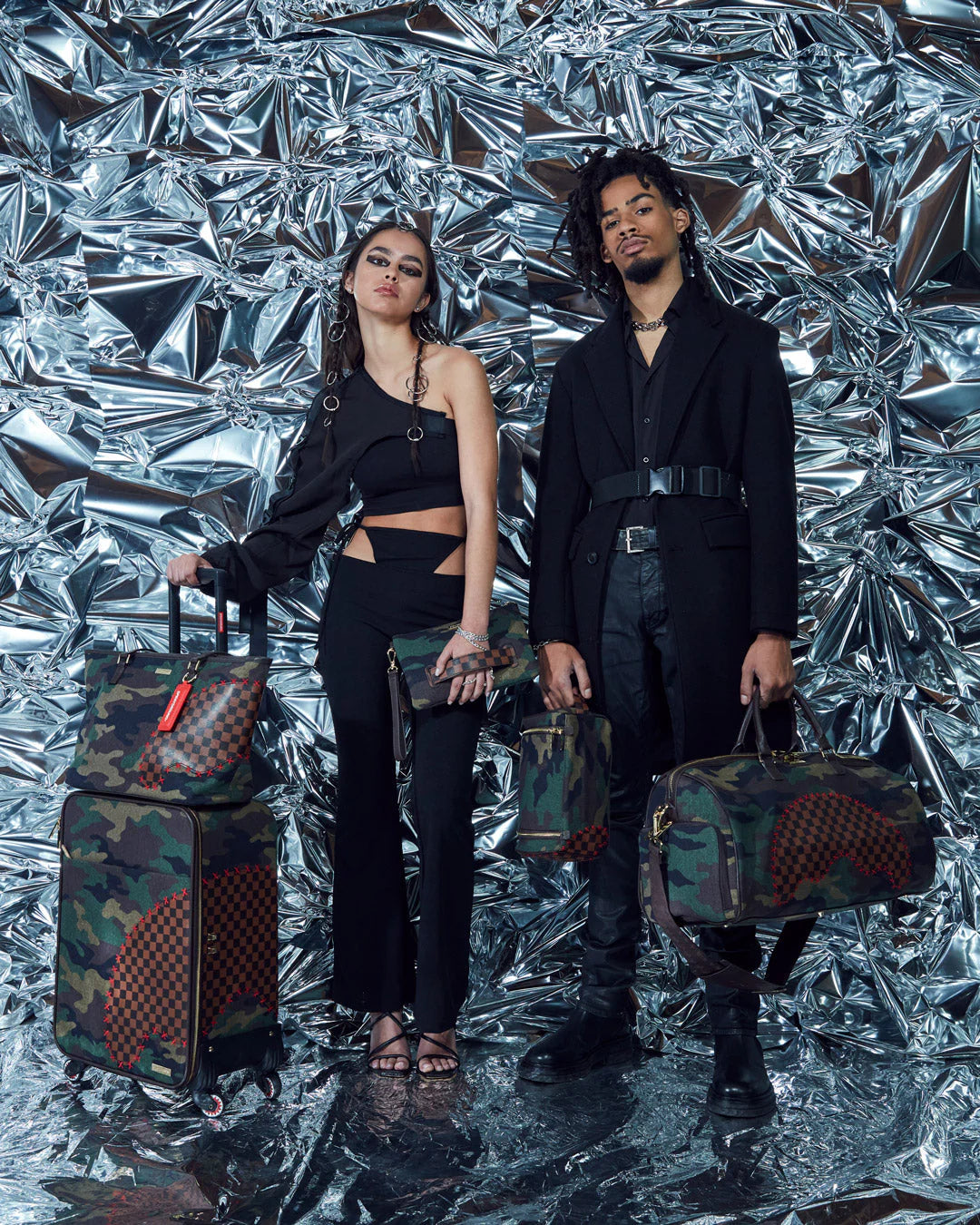 THE PARADOXX SHARK DUFFLE - Image 8