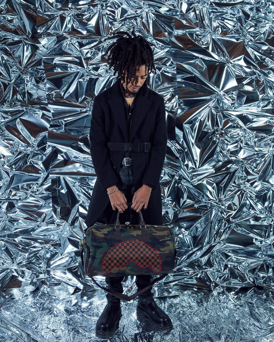 THE PARADOXX SHARK DUFFLE - Image 2